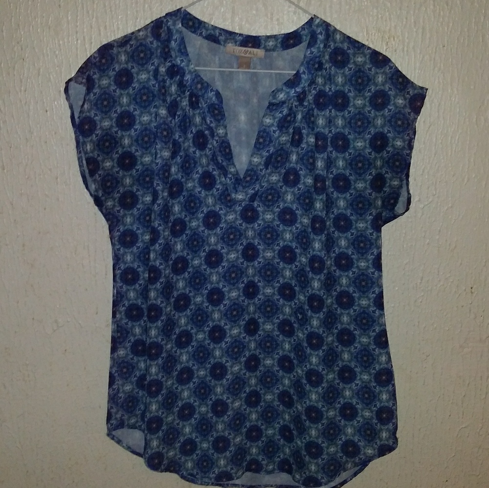 Cute top!
